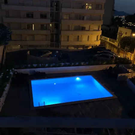 Apartment Tranquillo, Parcheggio, 150 Metri Dal Mare, Piscina